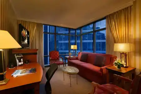 Le Soleil by Executive Hotels - 2