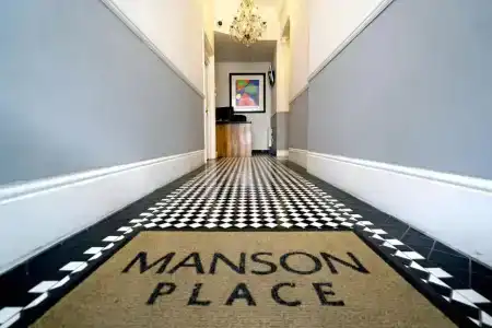 Manson Place - 13