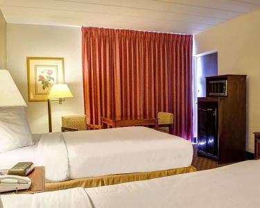 Quality Inn North - 23