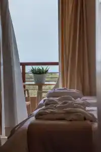 Apollo Resort Art - 74