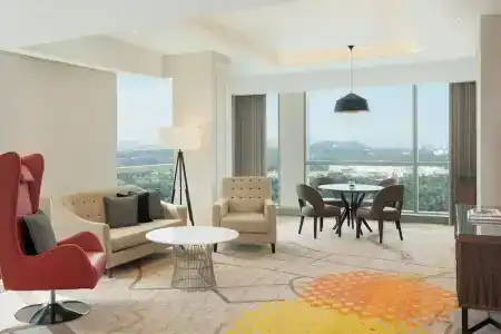 Le Meridien - 97
