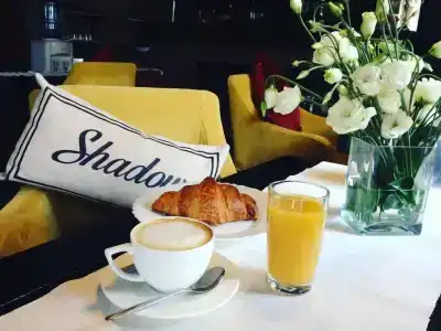 Shadow Boutique & Spa - 9
