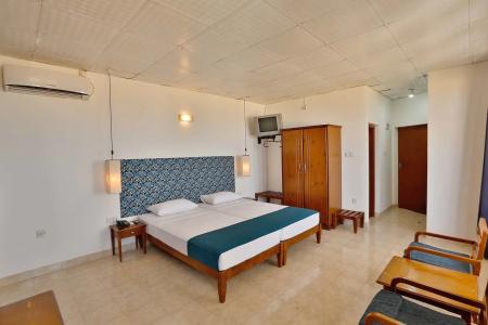 Zand Negombo - 3