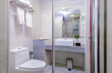 Triton Beach & Spa - 13