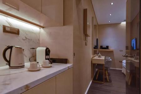Consolato Boutique - 157