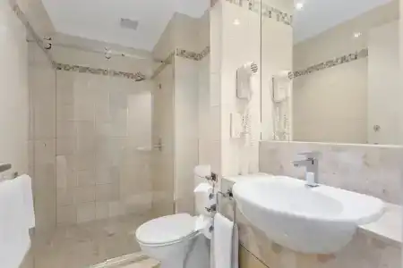Clarion Suites Gateway - 50