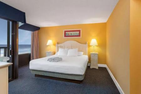 Ocean Club a Ramada by Wyndham - 80