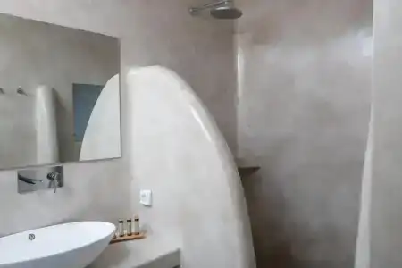 Ambience Suites - 7