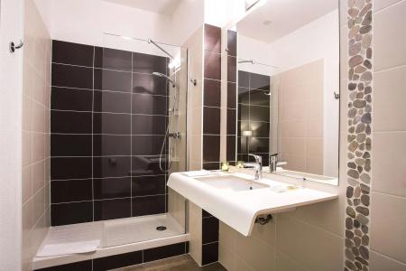 Kyriad Chambéry Centre - Hôtel et Résidence - 71