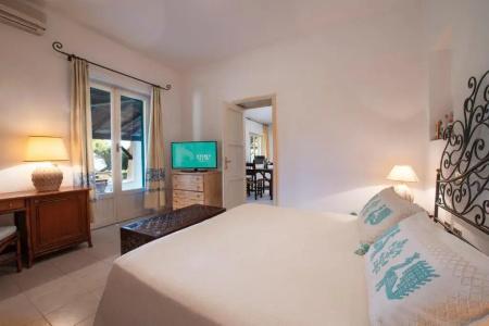Is Morus Relais - 30