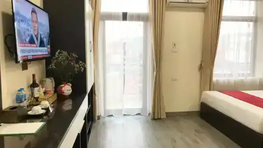 Hanoi Elpis - 27