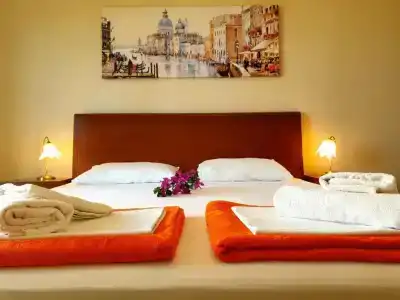 Guest House Villa Pastrovka - 5
