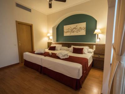 Senator Cádiz Spa - 40