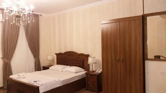 Ridvan Plaza - 16