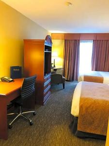 Anchor Inn and Suites - 56