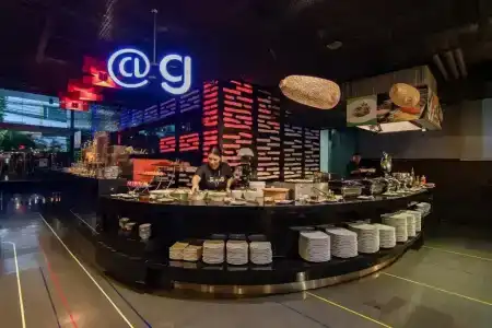 Galleria Sukhumvit 10 Bangkok by Compass Hospitality - 16
