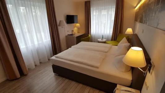 Residence - 36