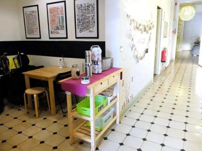 Fabrizzio's Petit - 16