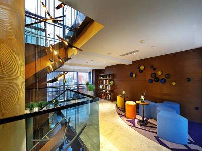 Hampton by Hilton Waishuangnan - 7