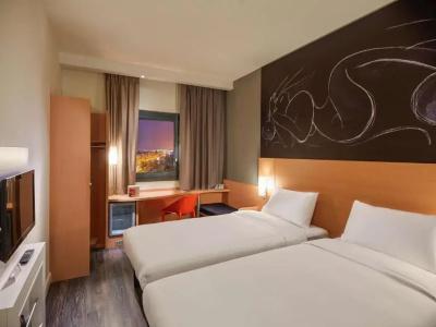 ibis Airport - 45