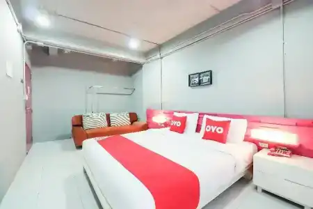 Oyo 292 The Oddy Hip - 48