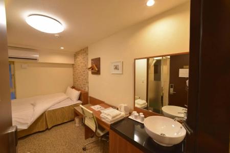 Kariyushi Lch. Izumizaki Kencho Mae - 7