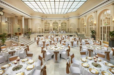 The Waldorf Hilton - 24