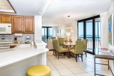 Pointe Estero Resort - 4