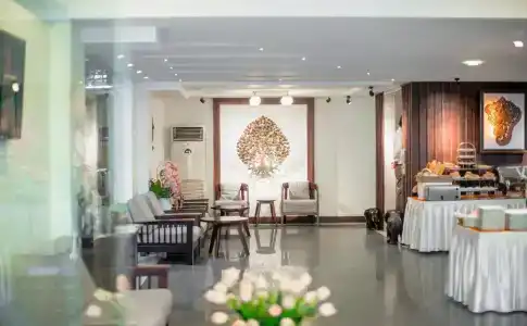 King Grand Boutique - 23