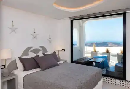 Daydream Luxury Suites - 71