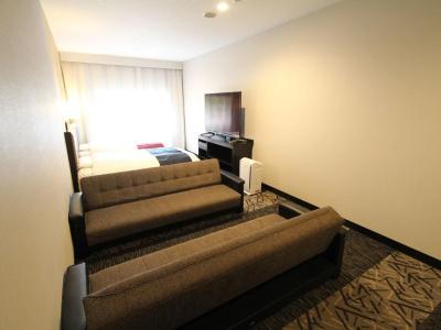 Apa Kokura Ekimae - 28