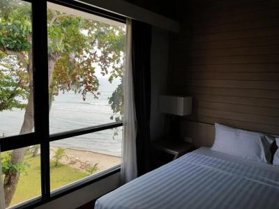 Du Talay Koh Chang - 42