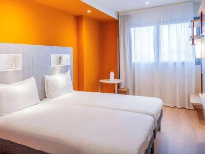 Ibis Murcia - 41