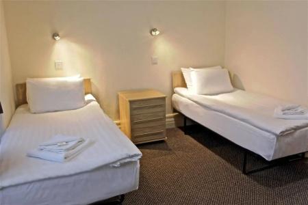 Oyo Central Golders Green - 19