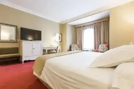Carlton - 39