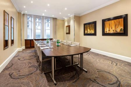 Radisson Blu Edwardian Kenilworth, London - 16