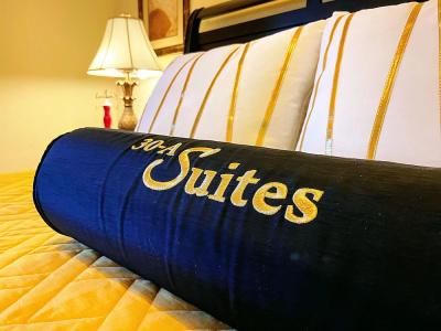 30-A Inn & Suites - 82