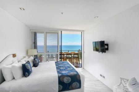 Ambience on Burleigh Beach - 188