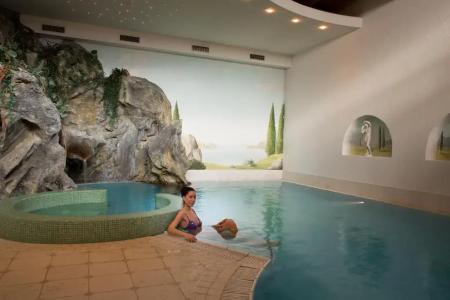 Dolomites Wellness Savoy - 11
