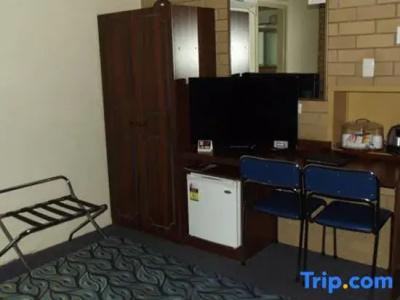 Chermside Motor Inn - 60