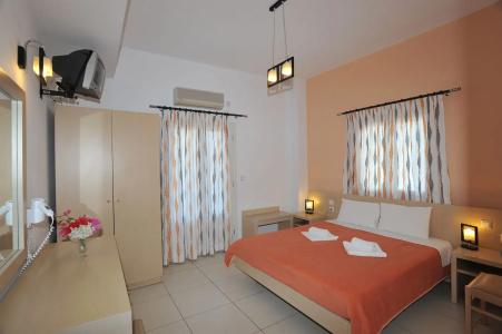 Stelios Place - 4