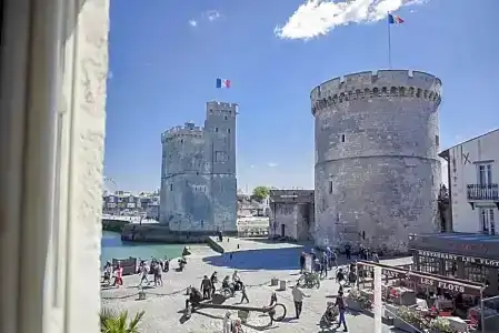 Maisons du Monde Hôtel & Suites - La Rochelle Vieux Port - 121
