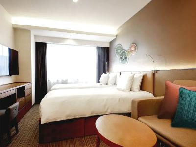 Holiday Inn & Suites Shin Osaka, An Ihg - 3