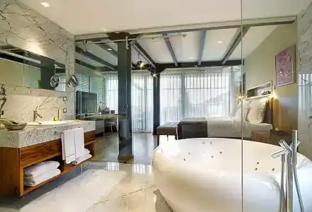 Tomtom Suites - 36