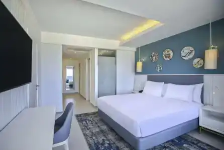 Hilton Skanes Beach - 5