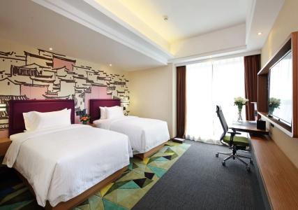 Hampton by Hilton Waishuangnan - 6