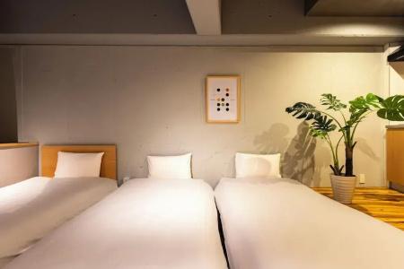 e-stay namba - 132