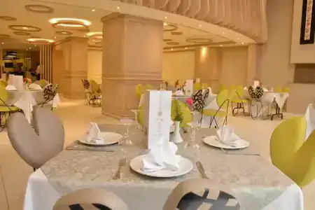 Oum Palace & Spa - 20