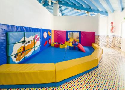 Coral Star - 10