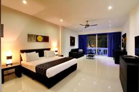 East Suites - 70
